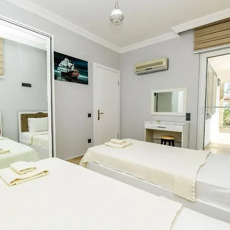 别墅 You Will Love This Luxury 4 Bedroom Villa, 1005 费特希耶