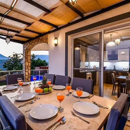 You Will Love This Luxury 4 Bedroom Villa, 1005 别墅 费特希耶